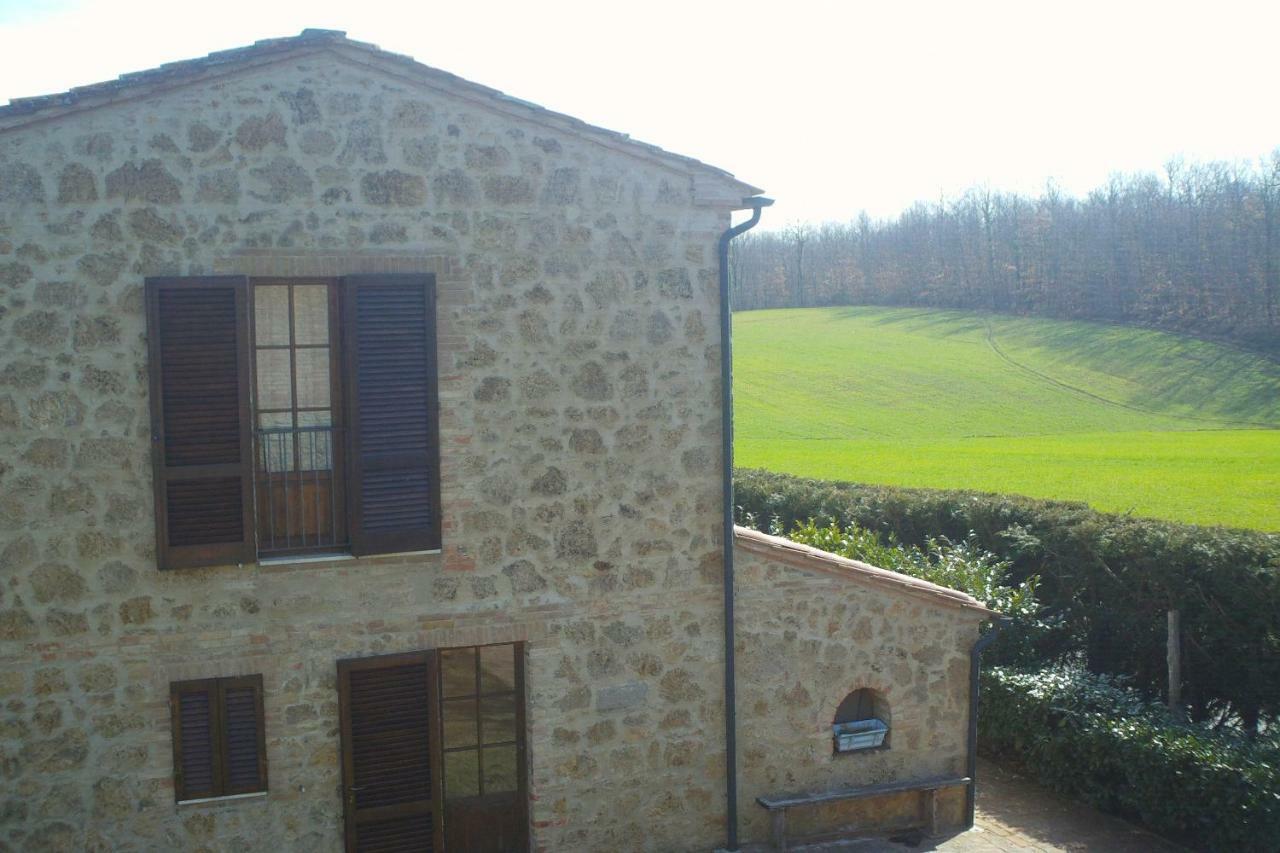 Вилла Farm House Il Fondaco Сиена Экстерьер фото