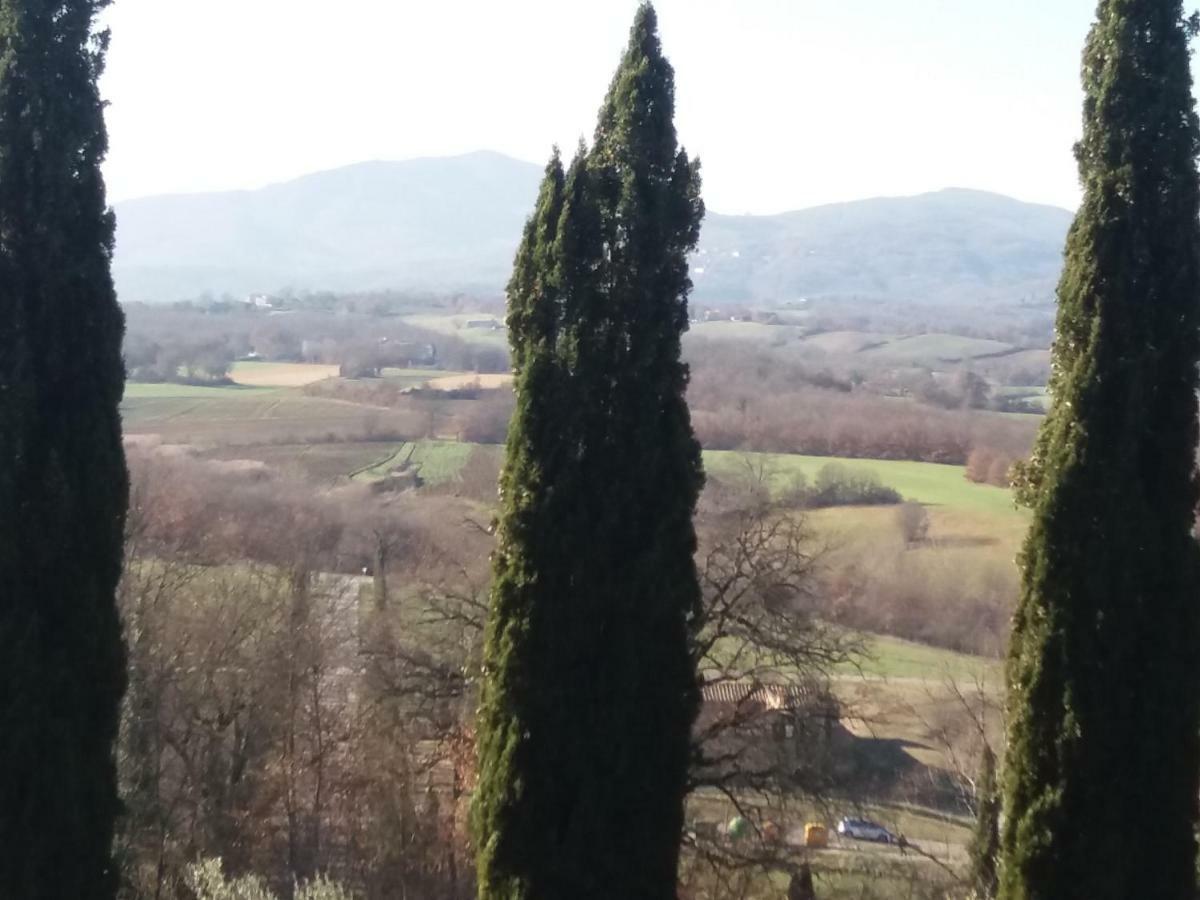 Вилла Farm House Il Fondaco Сиена Экстерьер фото